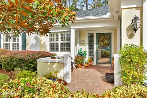 95 Nightingale Ln, Bluffton, SC 29909