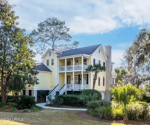 353 De La Gaye Pt, Beaufort, SC 29902