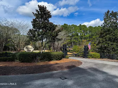 35 Bartons Run Dr, Bluffton, SC 29910 photo 9