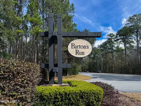 35 Bartons Run Dr, Bluffton, SC 29910 photo 10