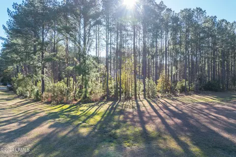 35 Bartons Run Dr, Bluffton, SC 29910 photo 18