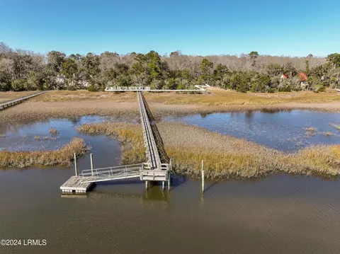 107 Bull Point Dr, Seabrook, SC 29940