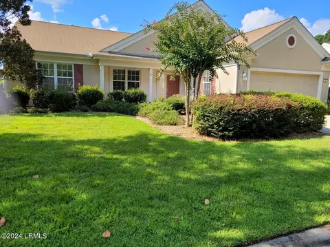 33 Star Flower Dr, Okatie, SC 29909