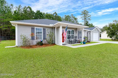 295 Ridgeland Lakes Dr, Ridgeland, SC 29936