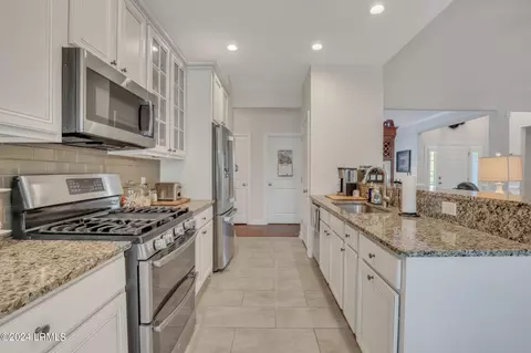 5 Stanton Ct, Bluffton, SC 29910 photo 5