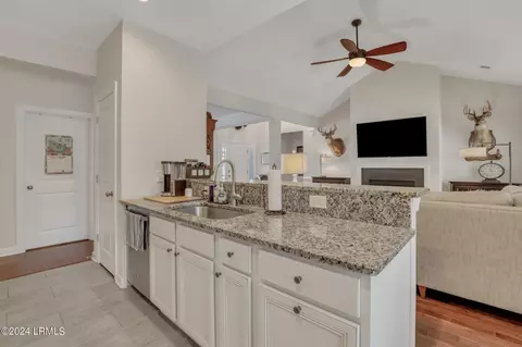 5 Stanton Ct, Bluffton, SC 29910 photo 8