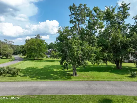 31 Seabrook Point Dr, Seabrook, SC 29940