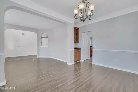 Dining - 108 Pinecrest Cir, Bluffton, SC 29910 photo 3 of 5