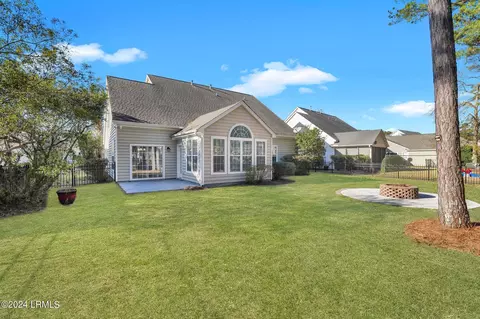 Exterior - 108 Pinecrest Cir, Bluffton, SC 29910 photo 2 of 6
