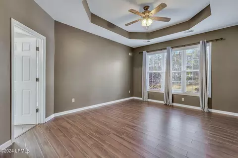 Entry Way - 108 Pinecrest Cir, Bluffton, SC 29910 photo 7 of 9
