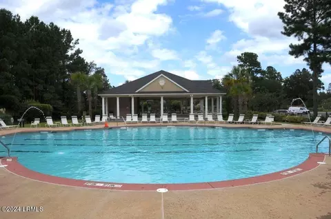 Exterior - 108 Pinecrest Cir, Bluffton, SC 29910 photo 6 of 6