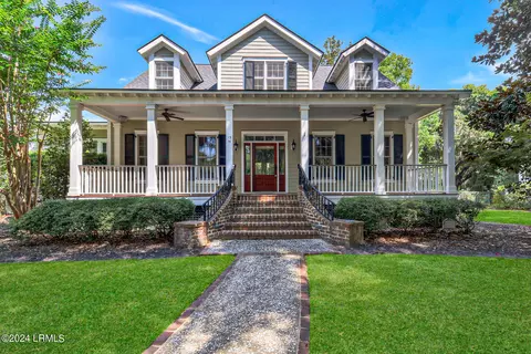 15 Long Pond Dr N, Beaufort, SC 29907