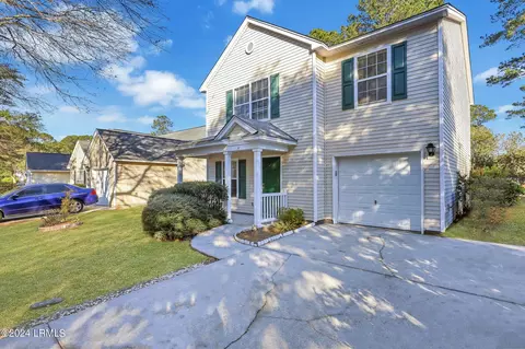11 Wiregrass Way, Bluffton, SC 29910 photo 2