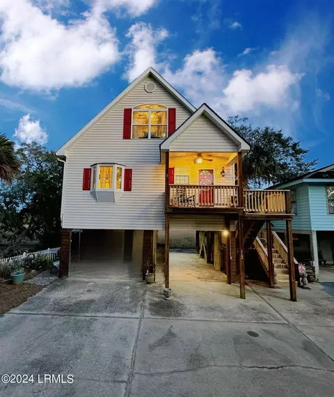 112 Tomahawk Trl, Saint Helena Island, SC 29920