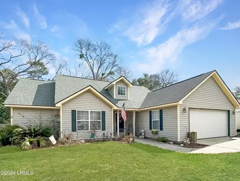 8 Marquis Way, Beaufort, SC 29907