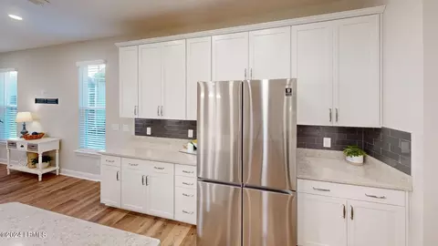 53 Slash Pine Dr, Bluffton, SC 29910 photo 8