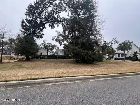 4 City Walk Way, Beaufort, SC 29902