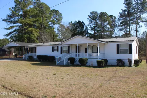 257 Sunshine St, Fairfax, SC 29827