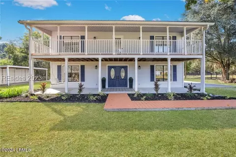 165 Deloss Dr, Ridgeland, SC 29936