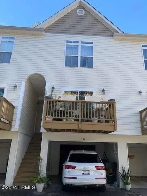 1829 Dogwood Rd #402, Charleston, SC 29414