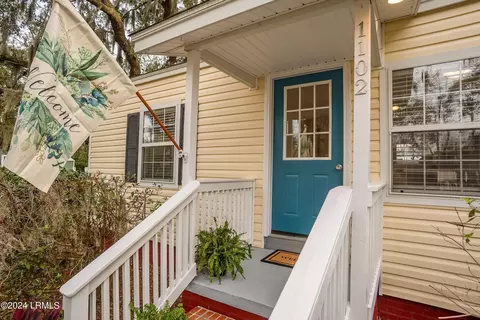 1102 Lafayette St, Beaufort, SC 29902
