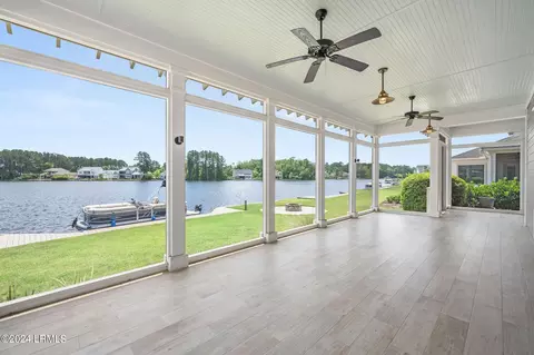 Exterior - 620 Flatwater Dr, Bluffton, SC 29910 photo 6 of 9