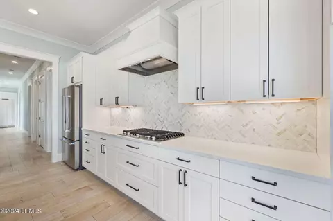 Kitchen - 620 Flatwater Dr, Bluffton, SC 29910 photo 2 of 3