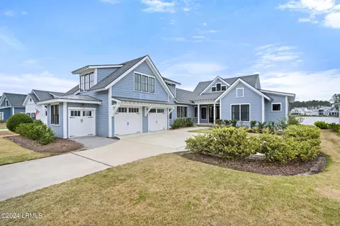 Exterior - 620 Flatwater Dr, Bluffton, SC 29910 photo 2 of 9
