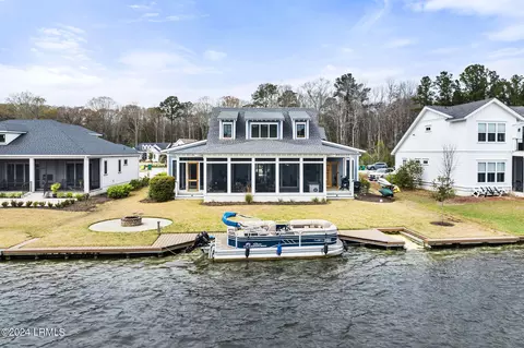 620 Flatwater Dr, Bluffton, SC 29910