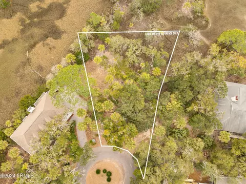 16 Fiddlers Bend Dr, Fripp Island, SC 29920