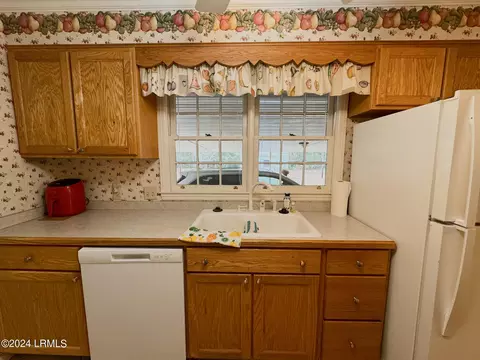 104 Mcdill Ln, Hampton, SC 29924 photo 9
