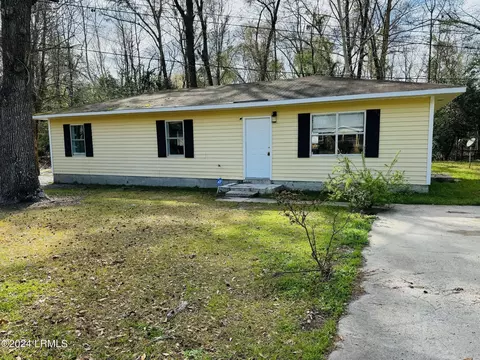 1404 S Charleston Ave, Fairfax, SC 29827