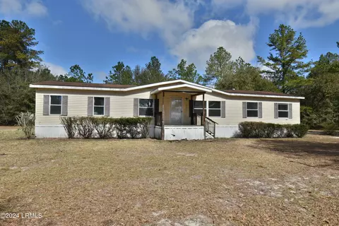 1680 Stanley Loop Rd, Varnville, SC 29944