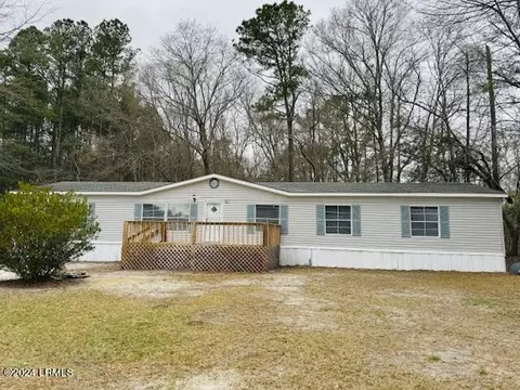 1667 Walterboro Hwy, Varnville, SC 29944