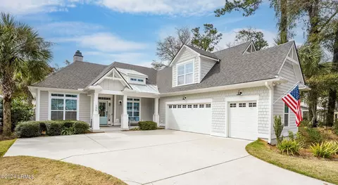 156 Locust Fence Rd, Saint Helena Island, SC 29920