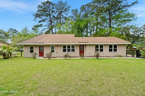 1010 Pecan St, Beaufort, SC 29906