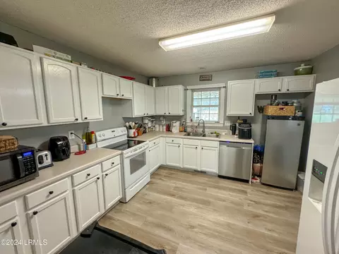 364 Pond Town Rd, Hampton, SC 29924 photo 13