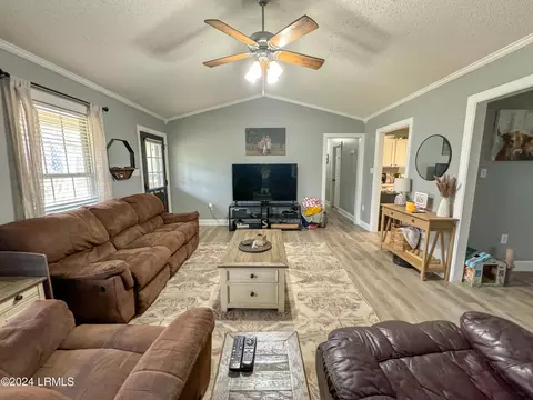 364 Pond Town Rd, Hampton, SC 29924 photo 9