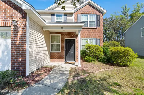 44 Cedar Creek Cir, Beaufort, SC 29906