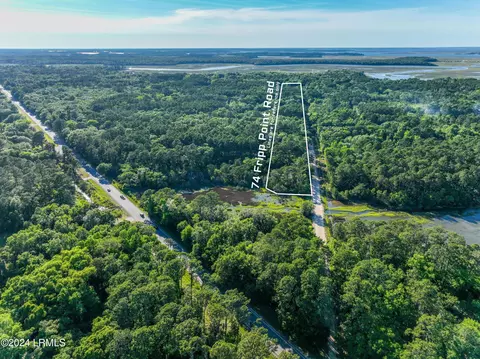 74 Fripp Point Rd, Saint Helena Island, SC 29920