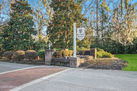 5 Cotton Eye Ct, Beaufort, SC 29902