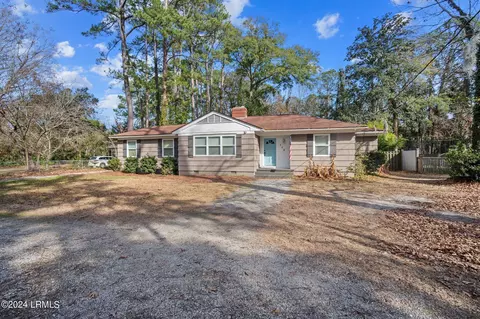 112 N Hermitage Rd, Beaufort, SC 29902