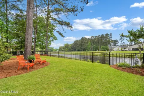 Exterior - 91 Wicklow Dr, Bluffton, SC 29910 photo 9 of 11