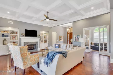 Living - 91 Wicklow Dr, Bluffton, SC 29910 photo 4 of 7