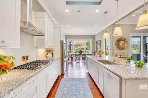 Kitchen - 91 Wicklow Dr, Bluffton, SC 29910 photo 7 of 8