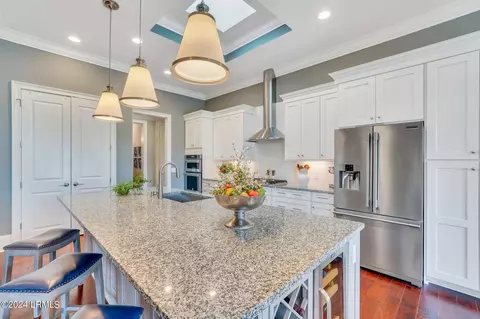 Kitchen - 91 Wicklow Dr, Bluffton, SC 29910 photo 4 of 8