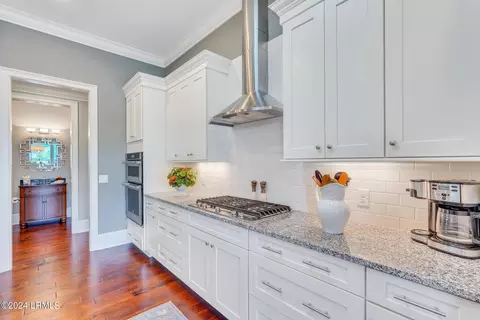 Kitchen - 91 Wicklow Dr, Bluffton, SC 29910 photo 6 of 8