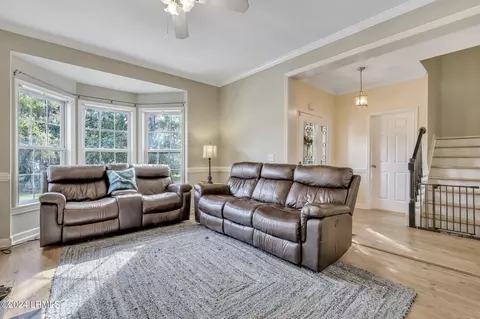 Living - 8 Alljoy Rd, Bluffton, SC 29910 photo 2 of 3
