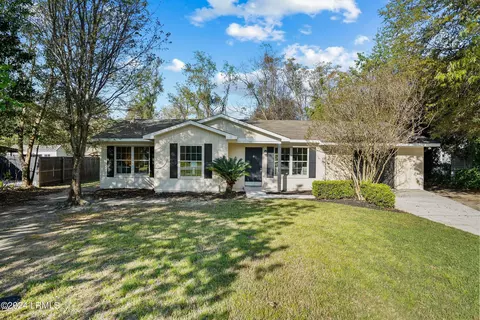4 Quail Ridge Cir S, Beaufort, SC 29906
