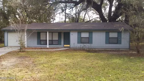 85 N Hermitage Rd, Beaufort, SC 29902